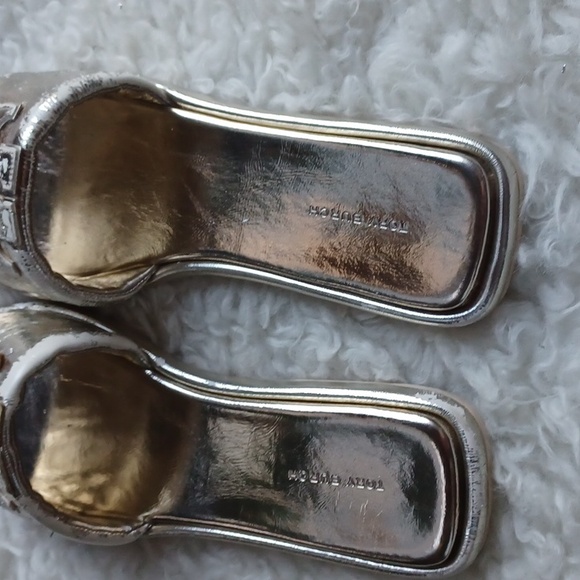 Tory Burch sandals - Picture 2 of 16